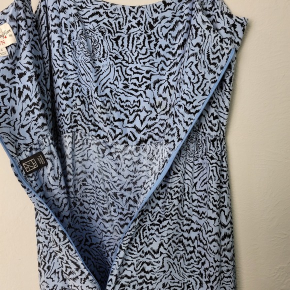 HVN Olympia Sleeveless Gown size 6 $675 - Picture 11 of 11